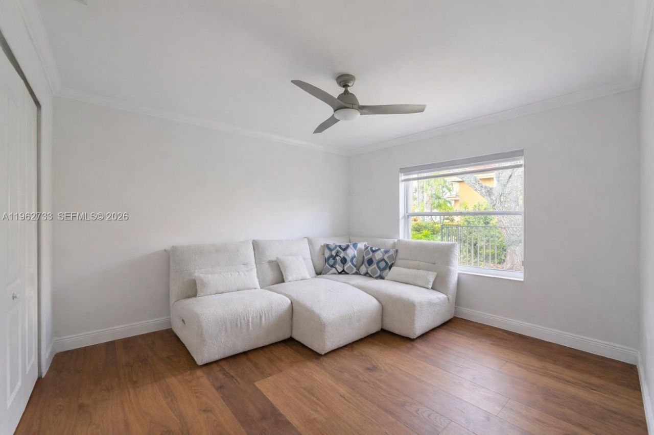 2562 Eagle Run Ln, Weston, FL 33327 Photo