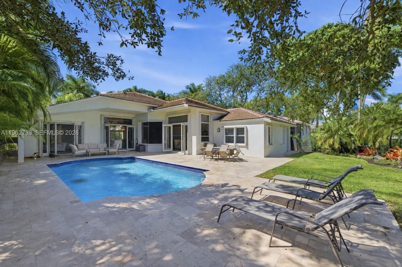 2562 Eagle Run Ln, Weston, FL 33327 Photo