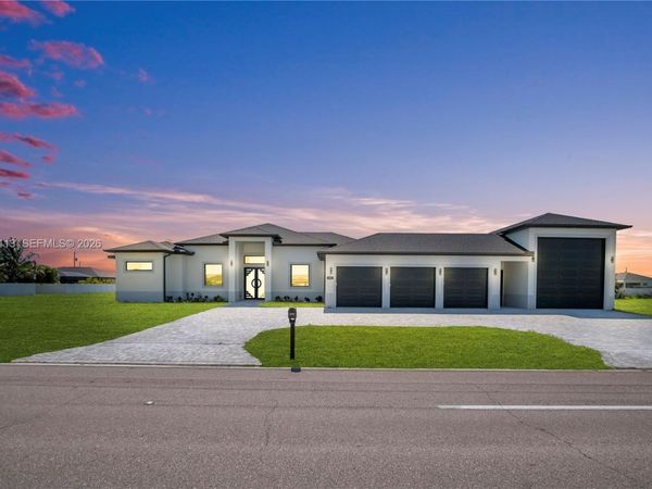 302 N EL DORADO BLVD, Cape Coral, FL 33993