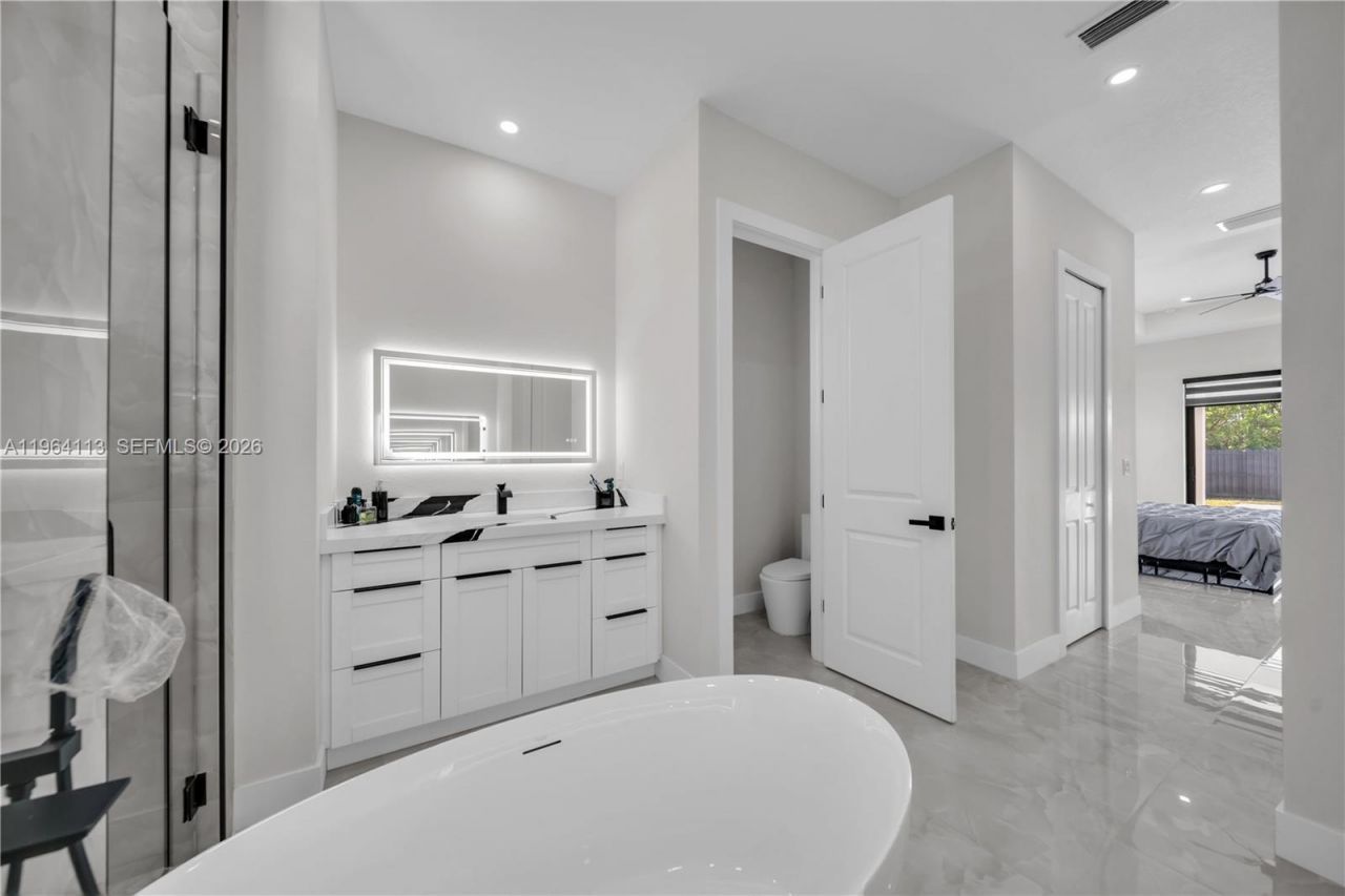 302 N El Dorado Blvd, Cape Coral, FL 33993 Photo