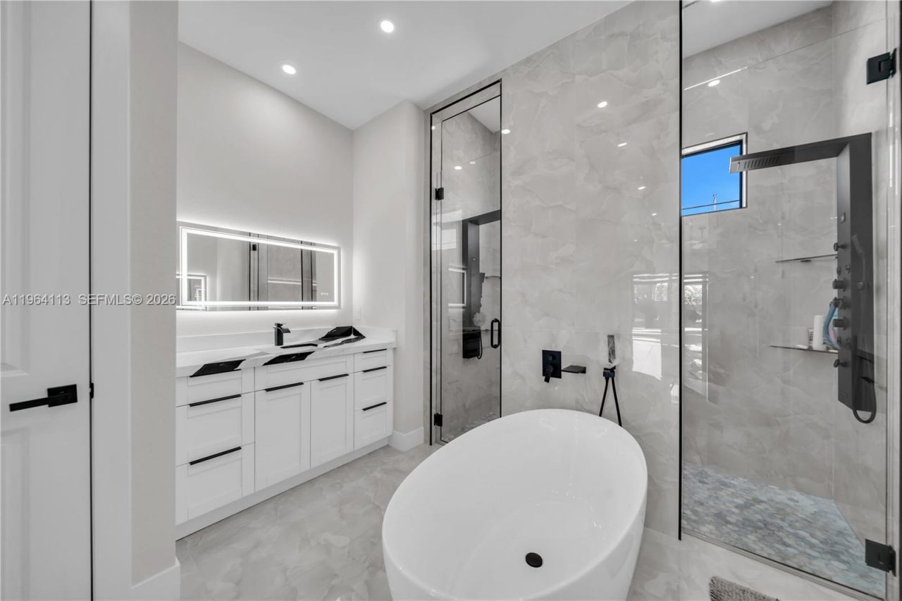 302 N El Dorado Blvd, Cape Coral, FL 33993 Photo