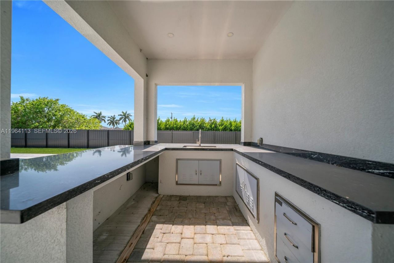 302 N El Dorado Blvd, Cape Coral, FL 33993 Photo
