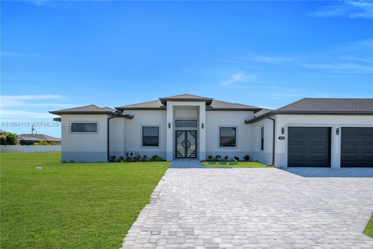 302 N El Dorado Blvd, Cape Coral, FL 33993 Photo