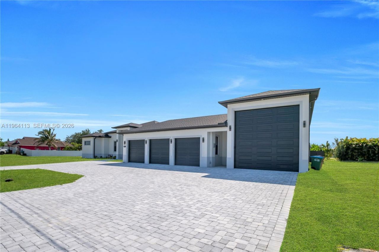 302 N El Dorado Blvd, Cape Coral, FL 33993 Photo