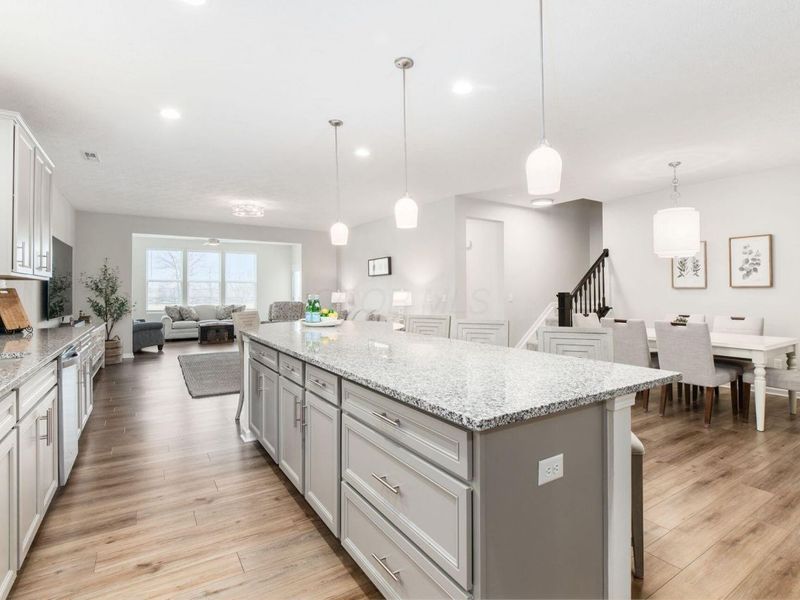 6373 Davis Circle, Powell, OH 43065 Photo 10