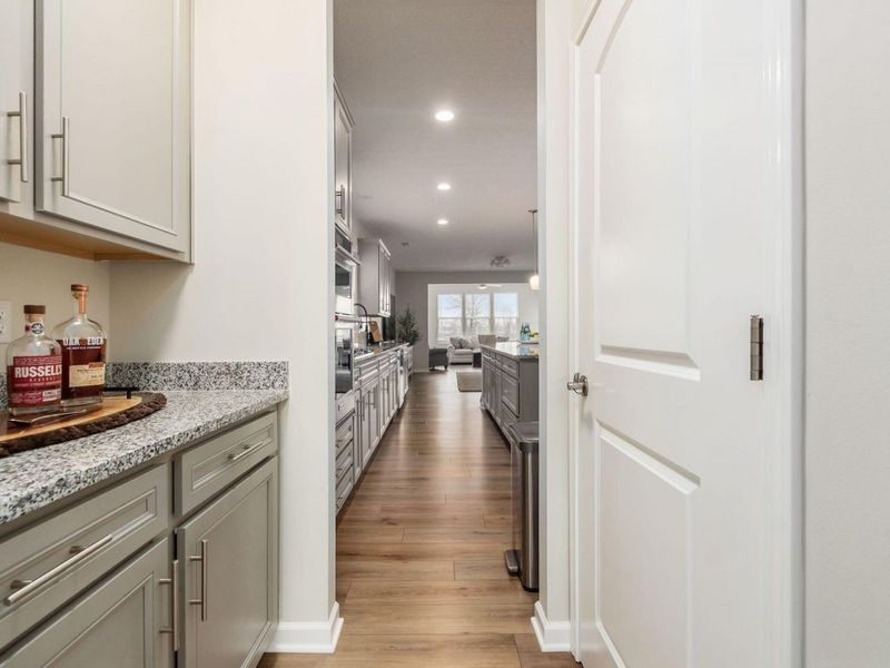 6373 Davis Circle, Powell, OH 43065 Photo 7