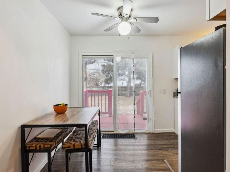 957 Rose Place, Columbus, OH 43227 Photo 4