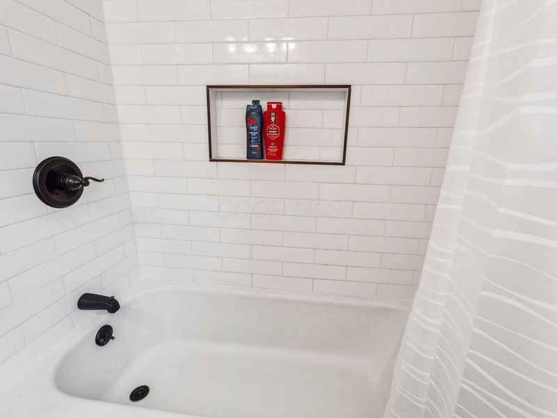 957 Rose Place, Columbus, OH 43227 Photo 9