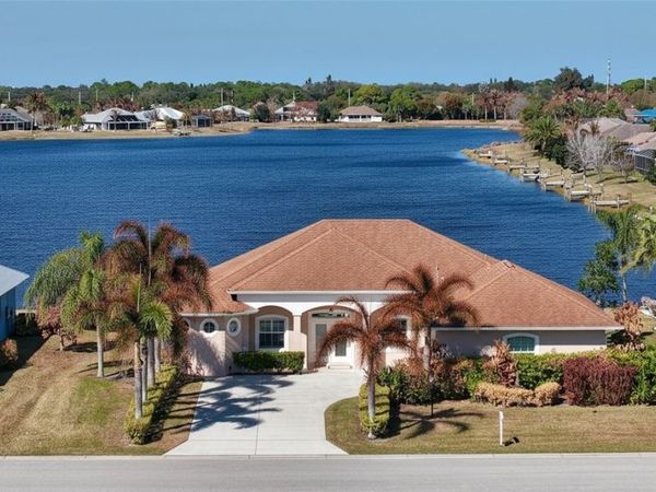 809 Yearling Trail, Sebastian, FL 32958