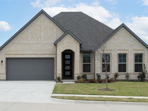 917 Allegro Avenue, Forney, TX 75126
