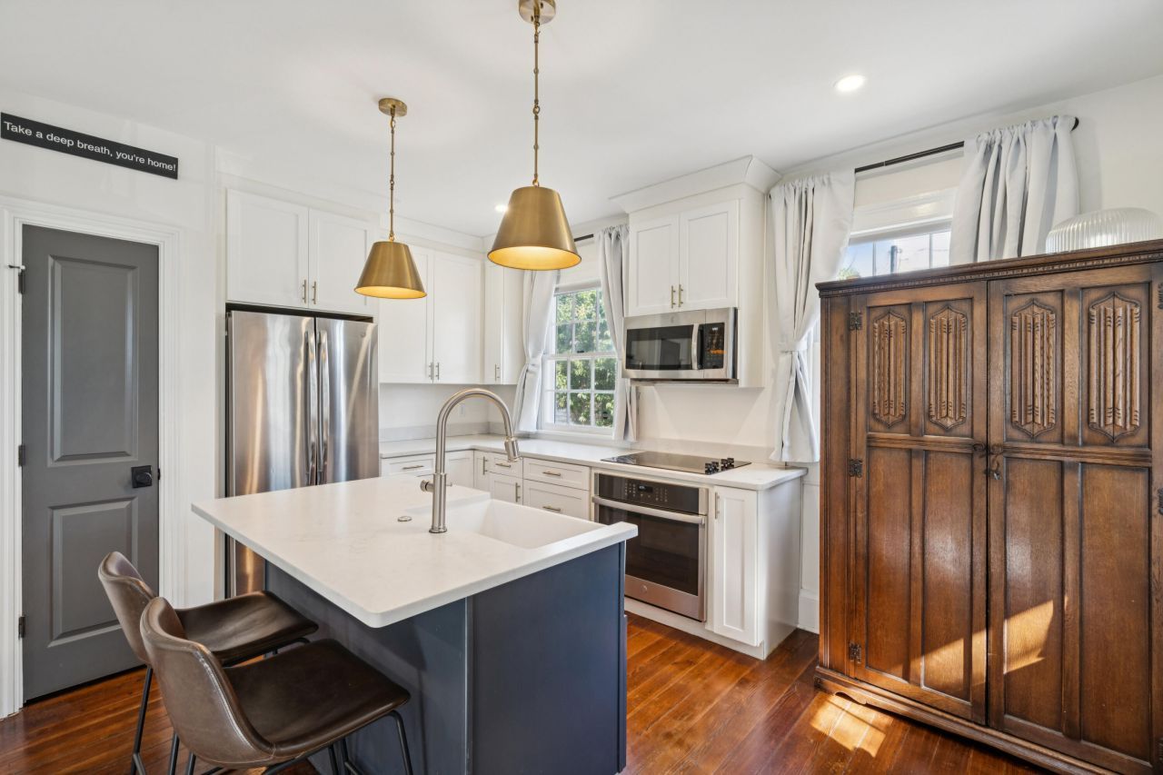 1 Ducs Court Photo 4