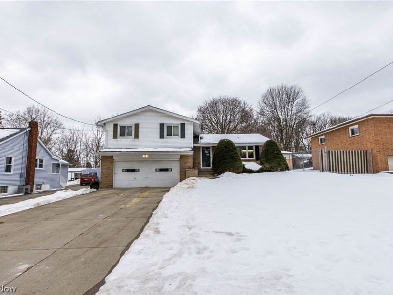 2360 Savoy Avenue, Akron, OH 44305 Photo 42