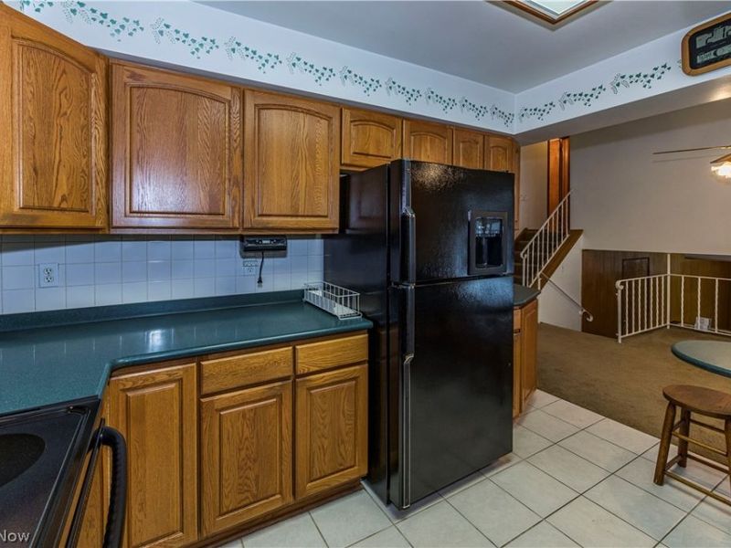 2360 Savoy Avenue, Akron, OH 44305 Photo 9