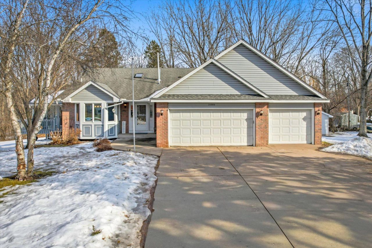 31005 Elm Street Lindstrom, MN 55045