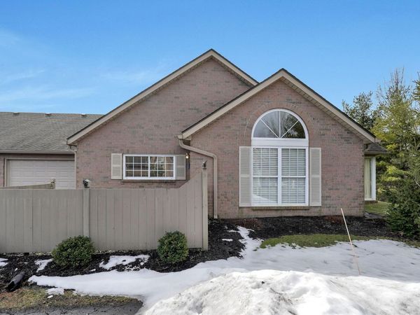 1317 Amberlea Drive W, Columbus, OH 43230