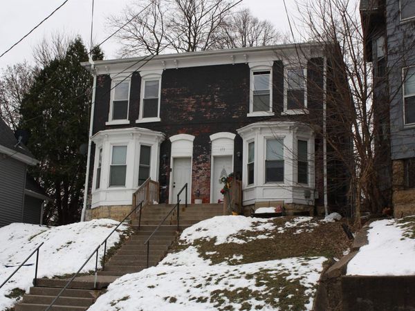 651 Caledonia Place, Dubuque, IA 52001