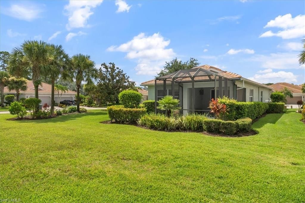 10662 Camarelle Cir, Fort Myers, FL 33913 Photo