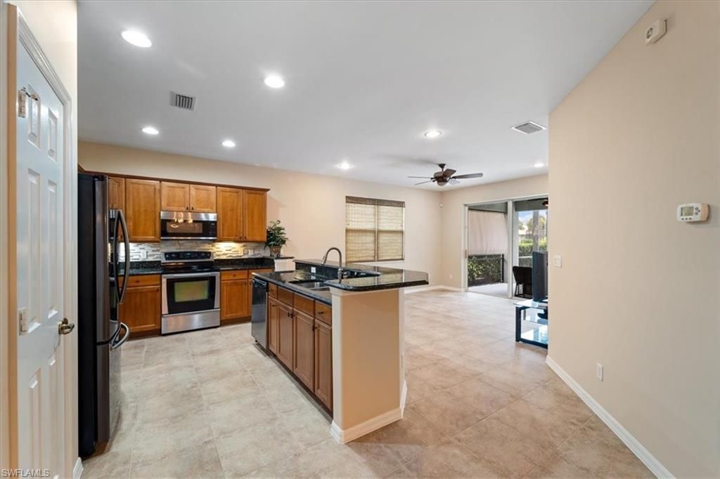 10662 Camarelle Cir, Fort Myers, FL 33913 Photo