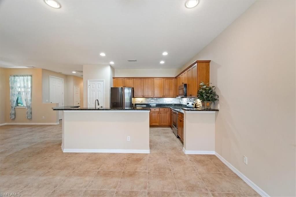 10662 Camarelle Cir, Fort Myers, FL 33913 Photo