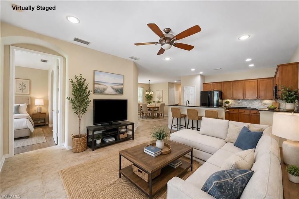 10662 Camarelle Cir, Fort Myers, FL 33913 Photo