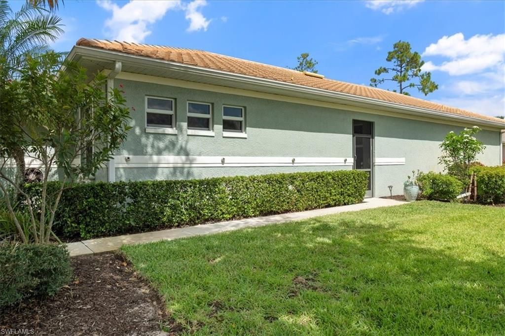 10662 Camarelle Cir , Fort Myers, FL 33913 Photo