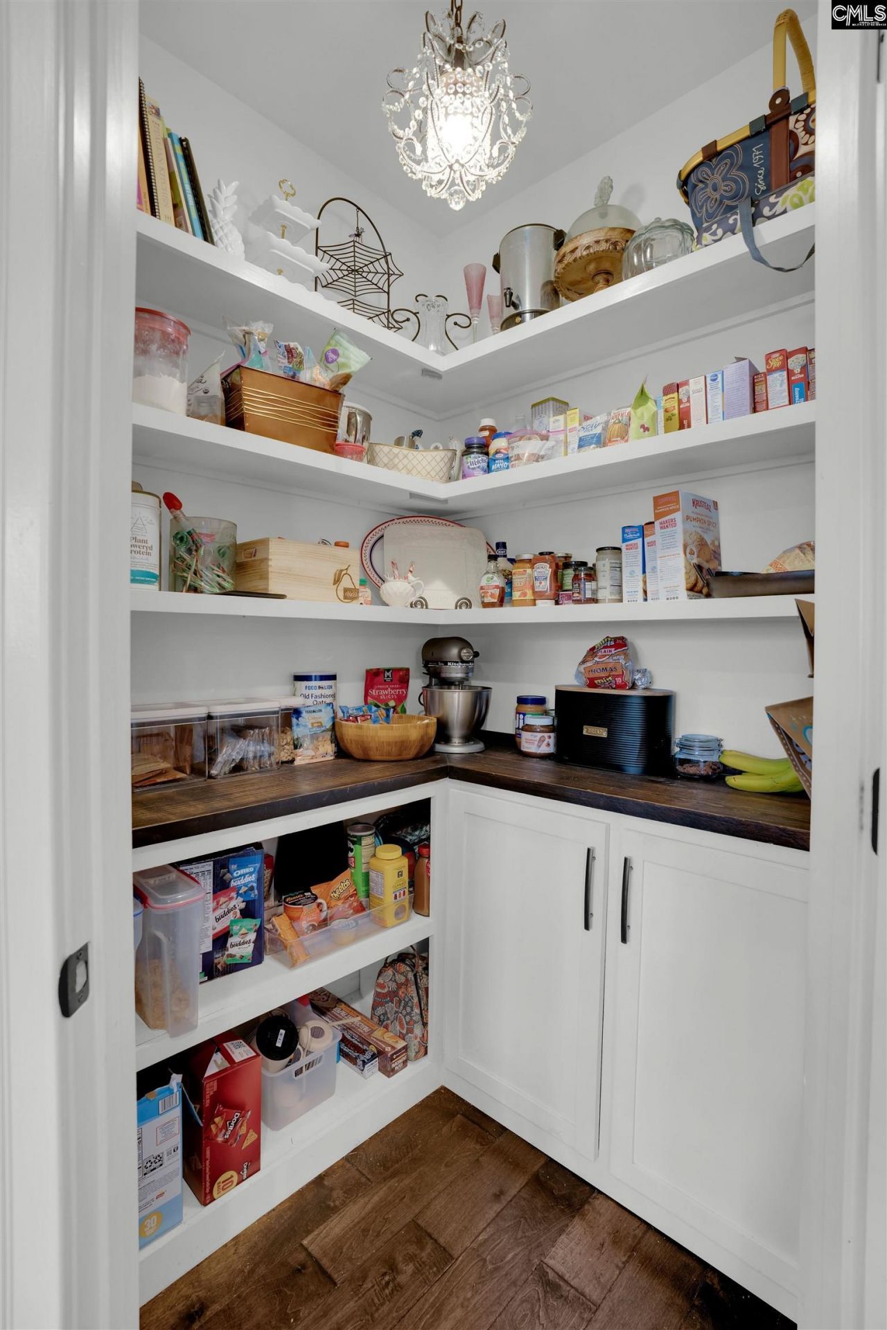 812 Village Well Photo 16