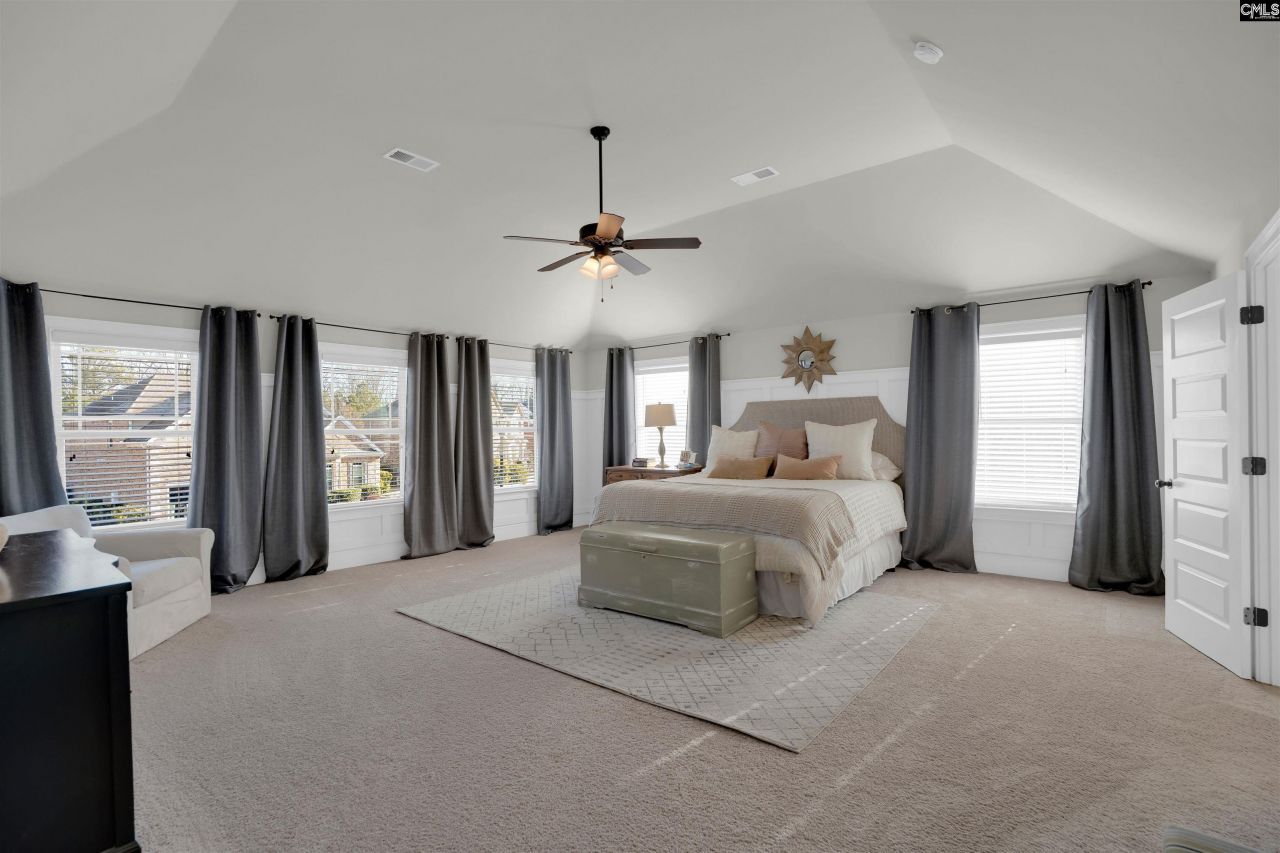 812 Village Well Photo 27