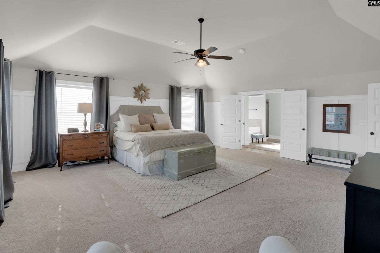 812 Village Well Photo 29