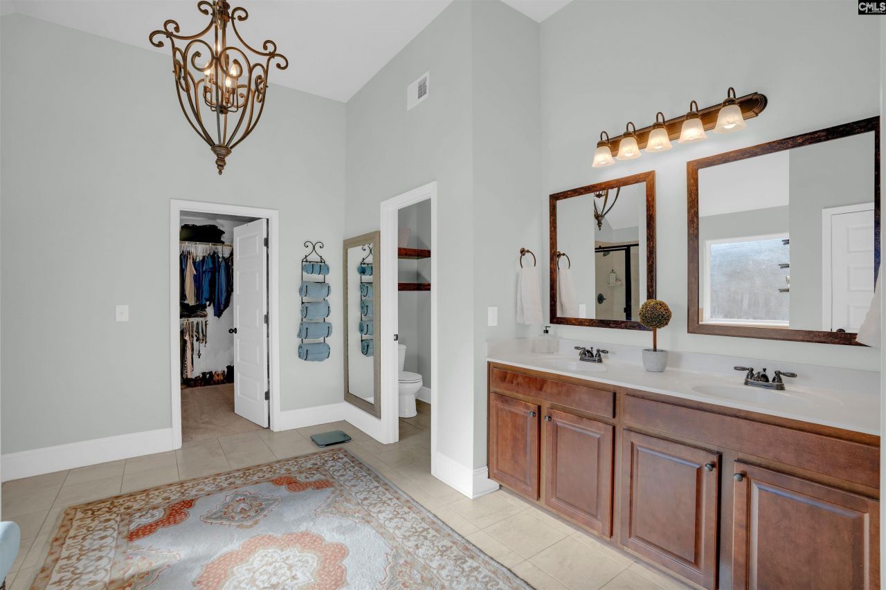 812 Village Well Photo 30