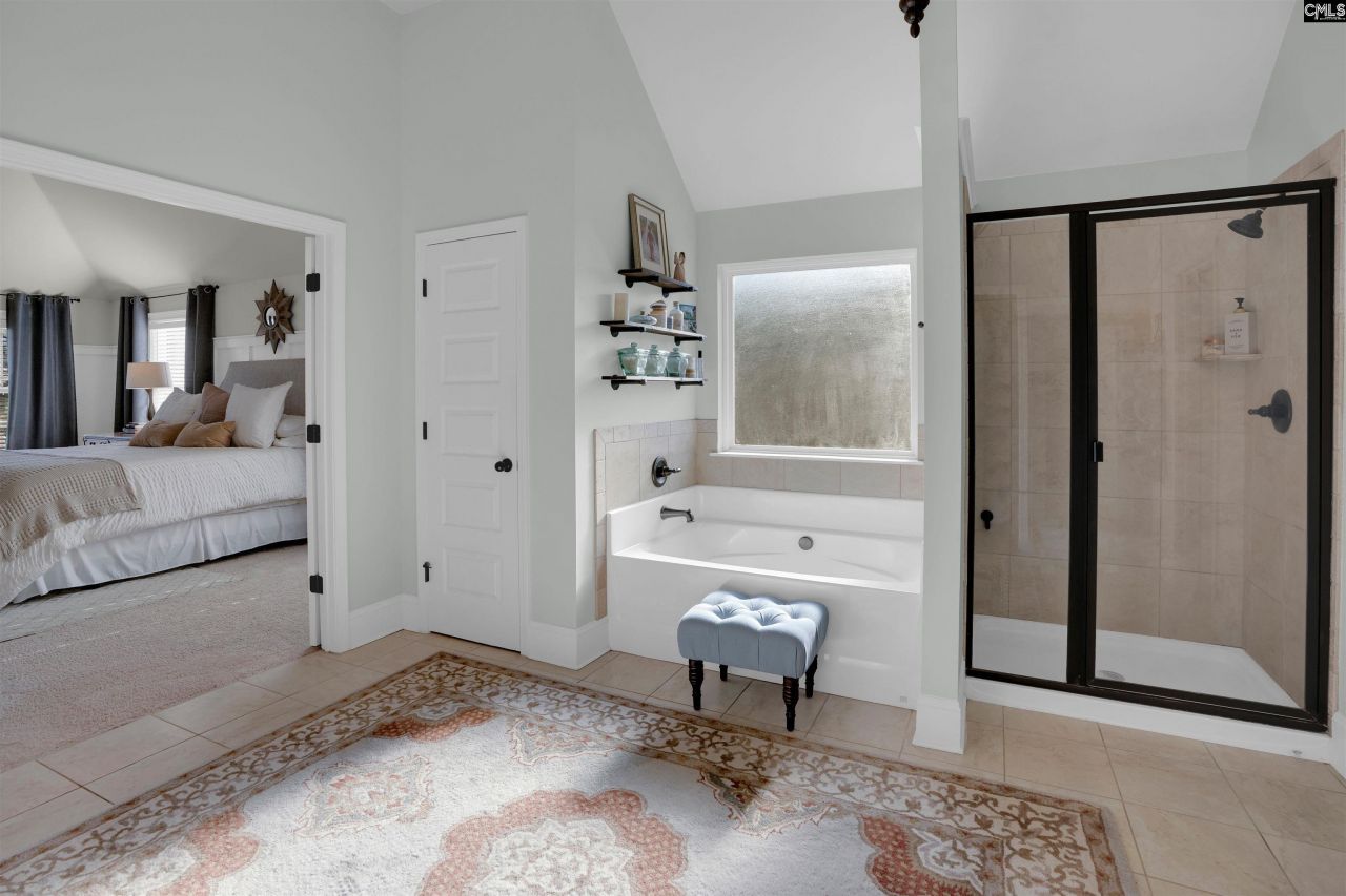 812 Village Well Photo 31