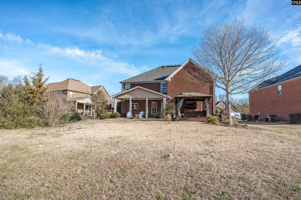 812 Village Well Photo 33