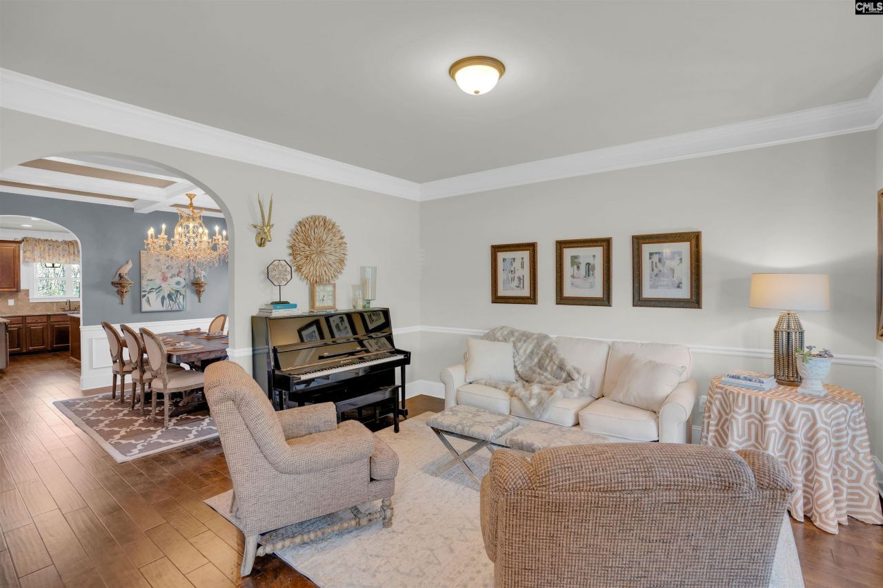 812 Village Well Photo 4