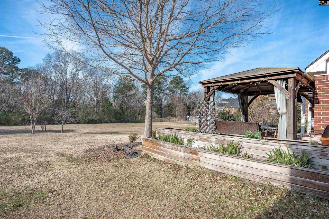 812 Village Well Photo 41