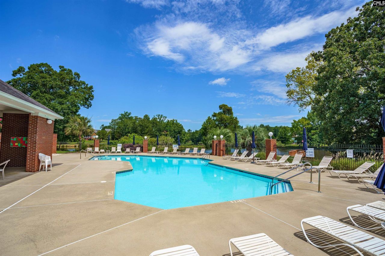 812 Village Well Photo 45