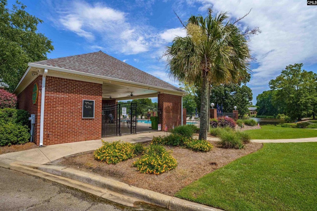 812 Village Well Photo 46