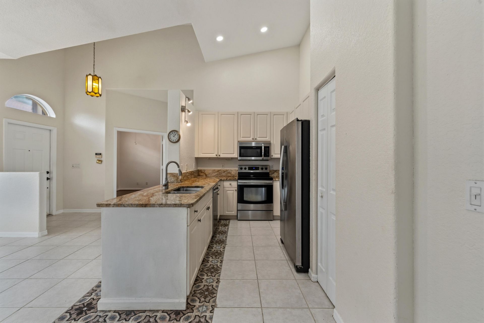 8400 Nicholls Point, West Palm Beach, FL 33411 Photo