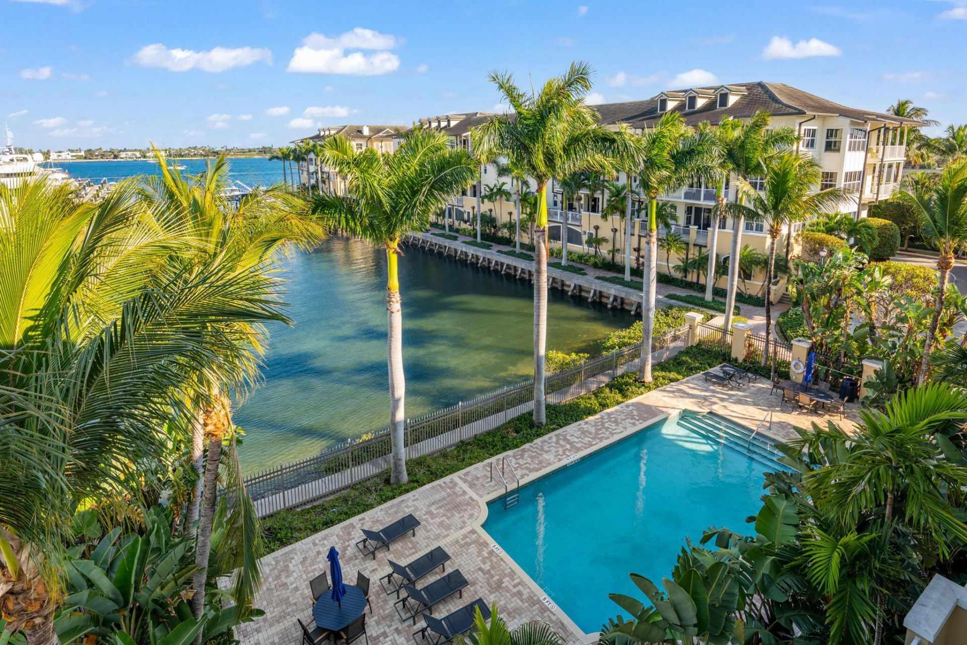 3950 N Flagler Drive, Unit 401, West Palm Beach, FL 33407 Photo