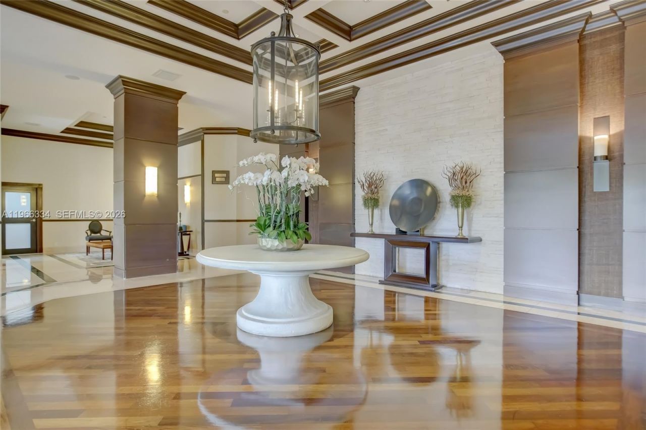 3600 Yacht Club Dr, Unit 703, Aventura, FL 33180 Photo