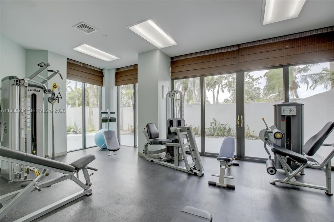 3600 Yacht Club Dr, Unit 703, Aventura, FL 33180 Photo