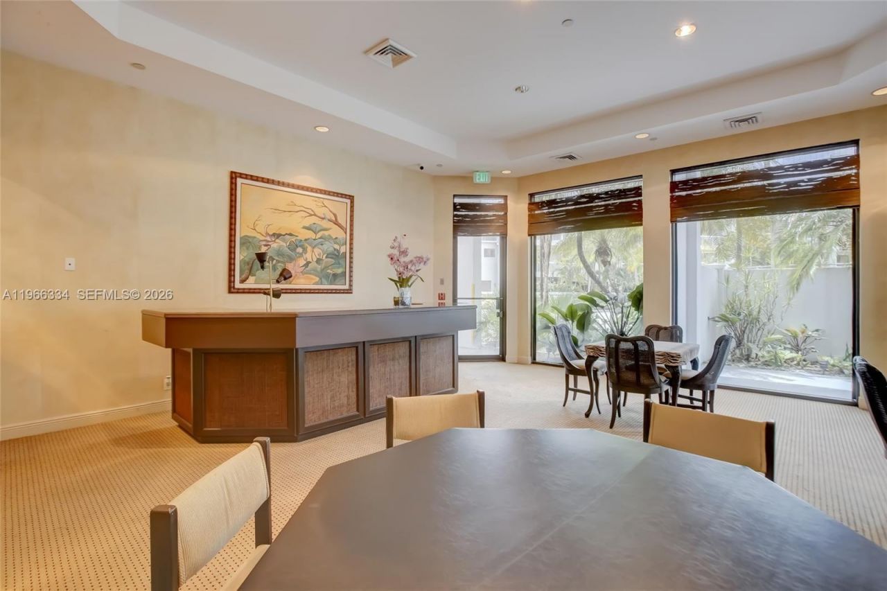 3600 Yacht Club Dr, Unit 703, Aventura, FL 33180 Photo