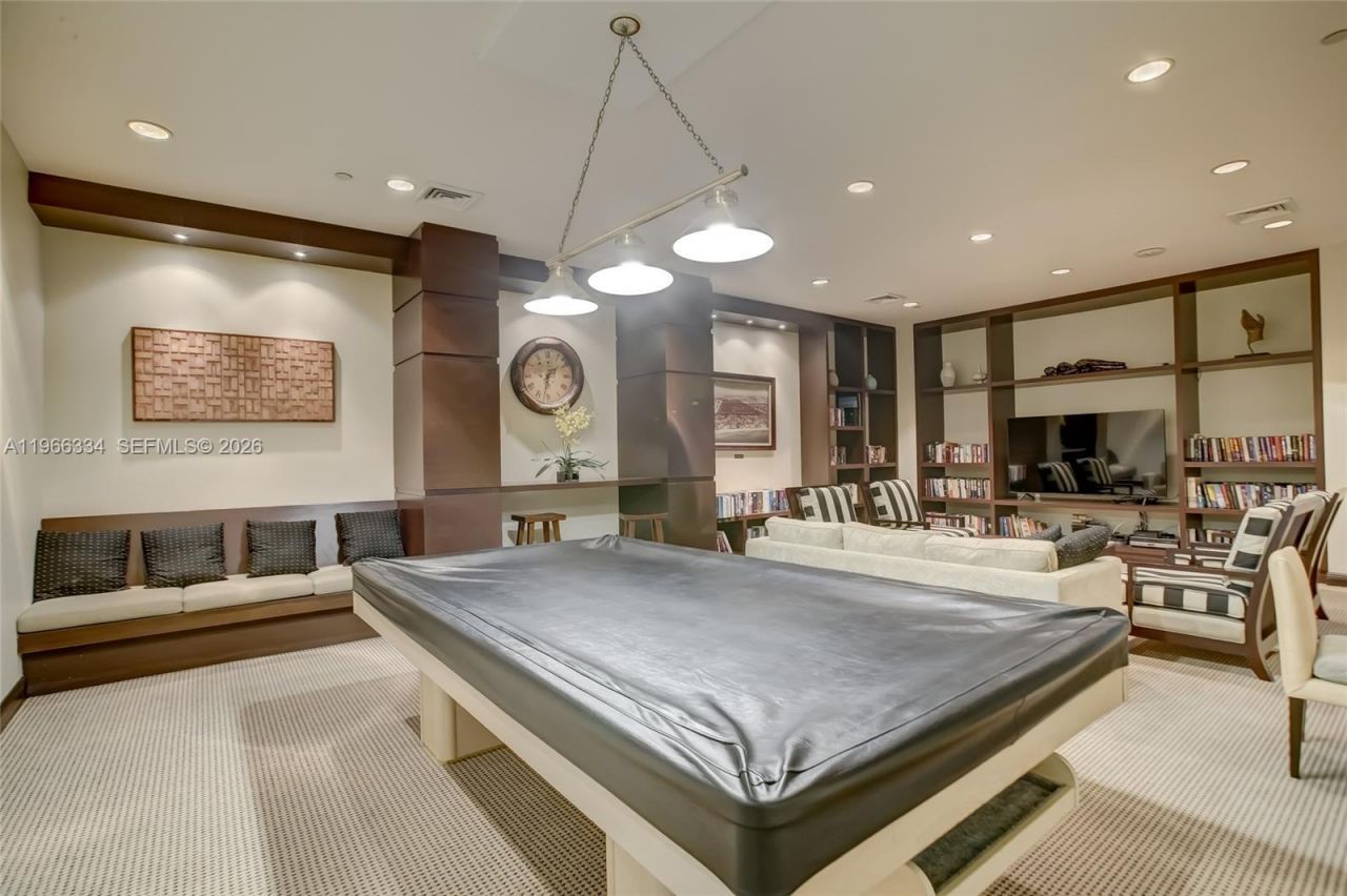 3600 Yacht Club Dr, Unit 703, Aventura, FL 33180 Photo