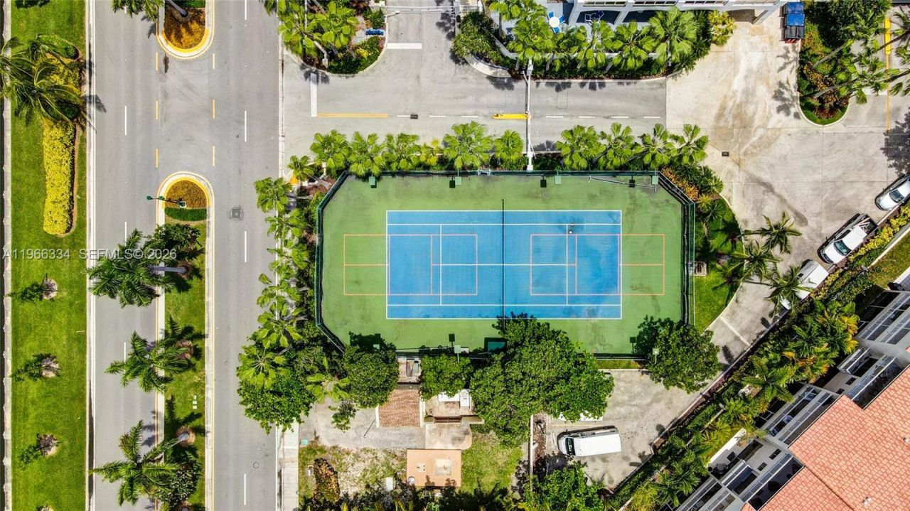 3600 Yacht Club Dr, Unit 703, Aventura, FL 33180 Photo