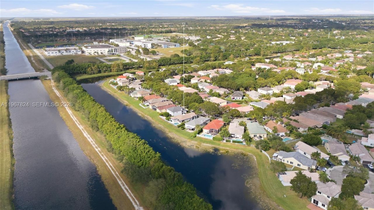 4351 Foxtail Ln , Weston, FL 33331 Photo