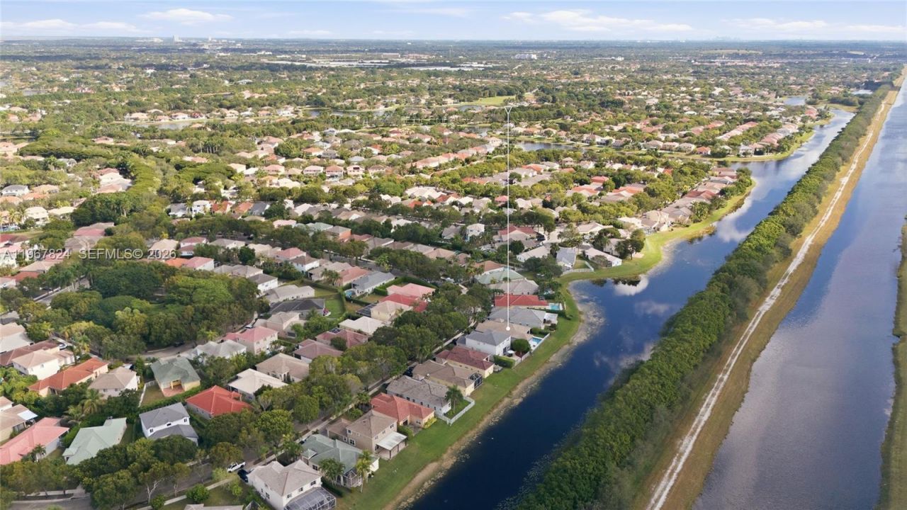 4351 Foxtail Ln , Weston, FL 33331 Photo