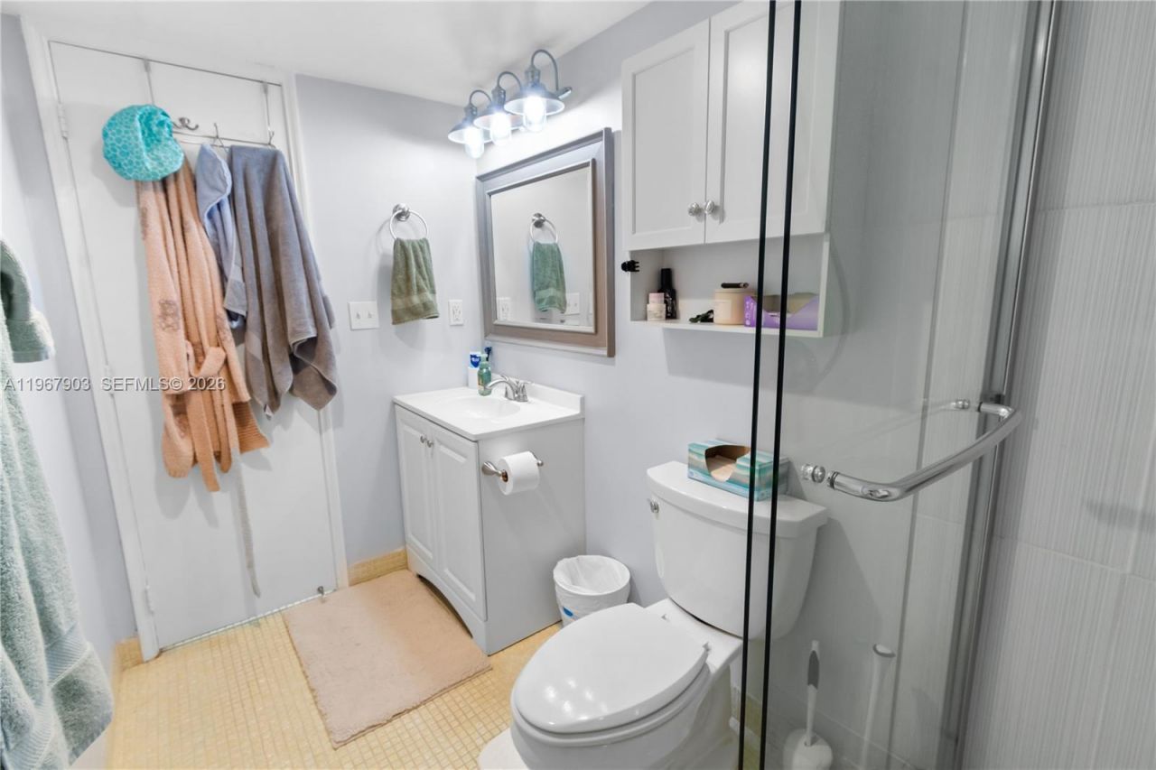 9440 Tangerine Pl, Unit 202, Davie, FL 33324 Photo