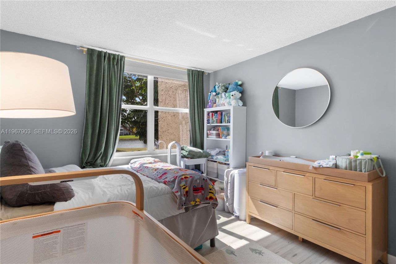 9440 Tangerine Pl, Unit 202, Davie, FL 33324 Photo