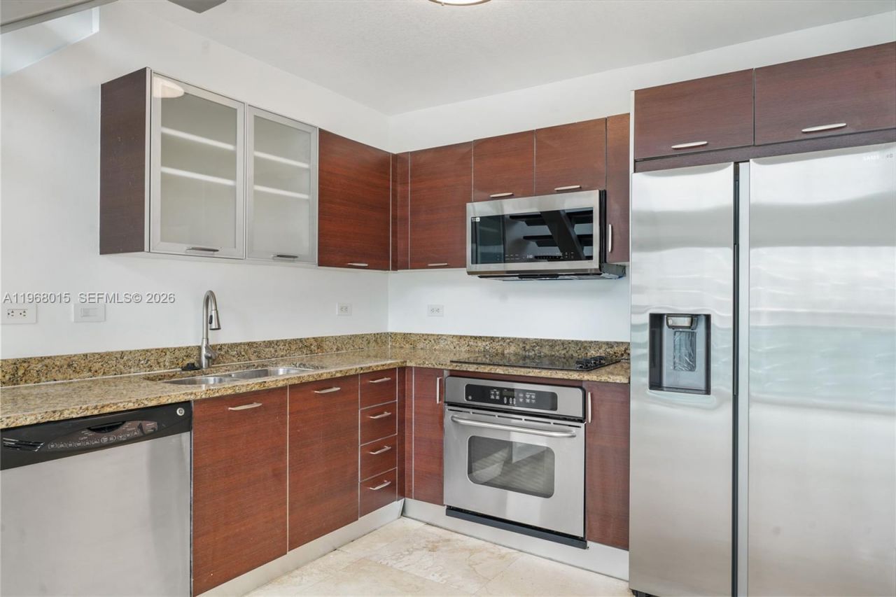 41 SE 5th St , Unit 1514, Miami, FL 33131 Photo
