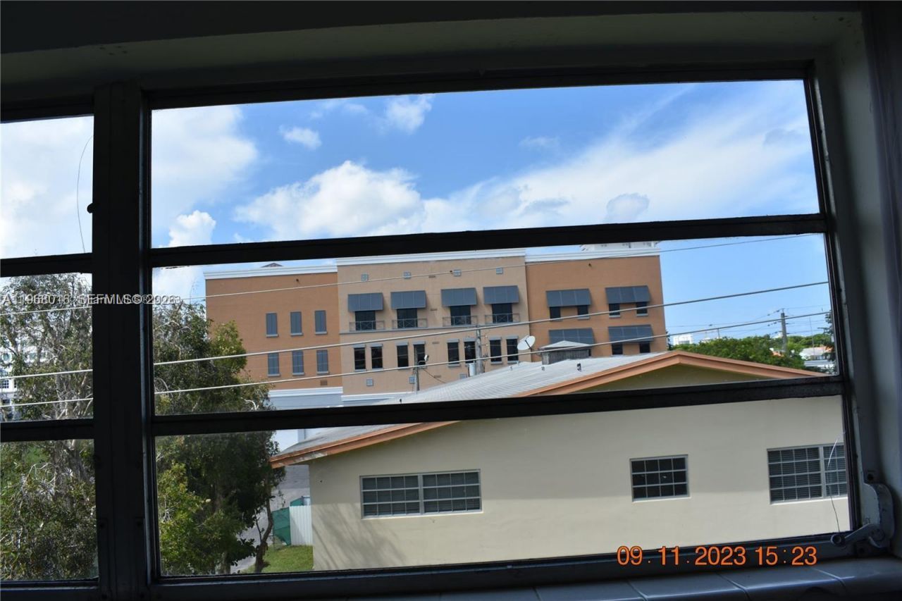 1885 NE 121st St, Unit 23, North Miami, FL 33181 Photo