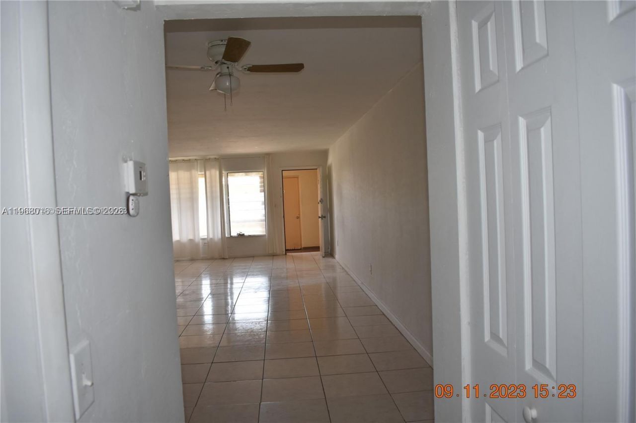 1885 NE 121st St, Unit 23, North Miami, FL 33181 Photo