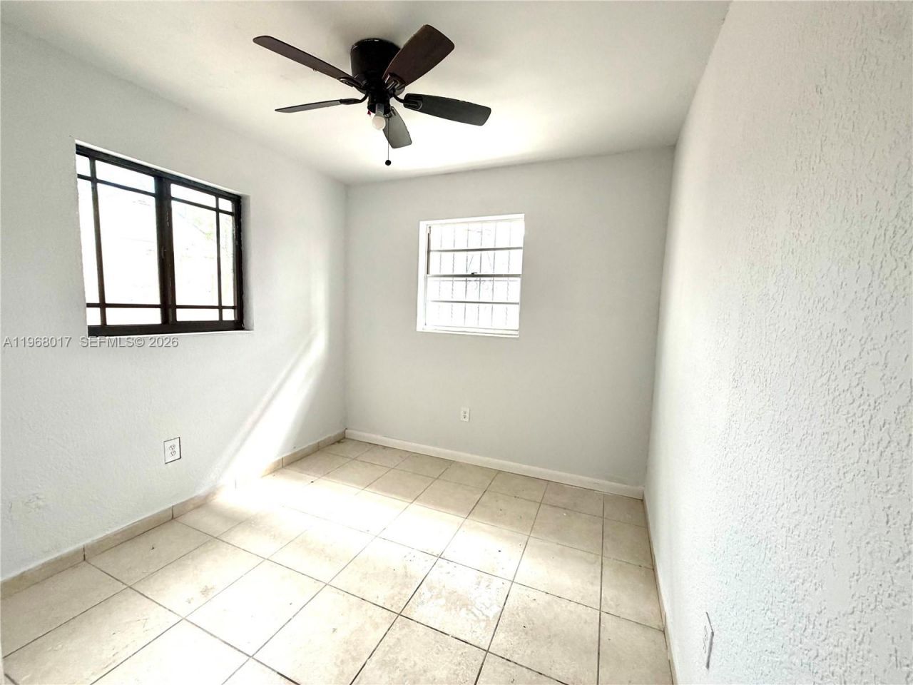 137xx SW 32nd St, Miami, FL 33175 Photo